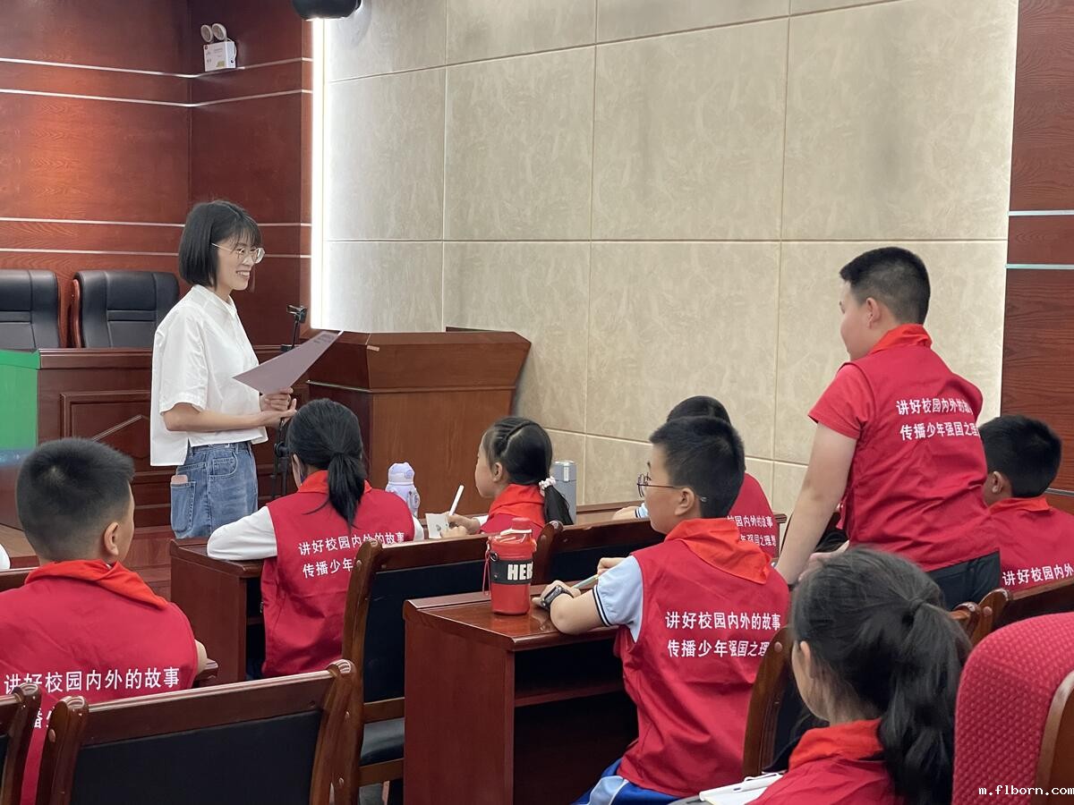 1686755268528486.jpg 小记者培训8_副本.jpg